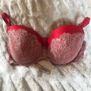 Victoria Secret 38DD Dream Angels Demi, Red/Gold